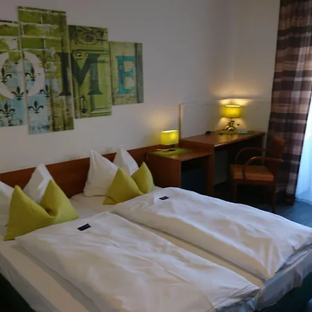 Deutschherrenhof Hotel 3*