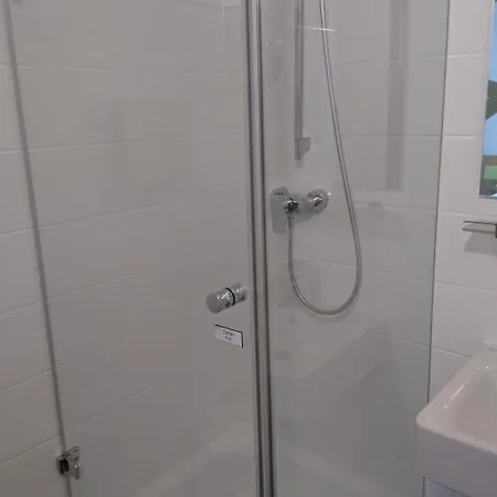فندق Deutschherrenhof 3*
