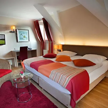 Szálloda Deutschherrenhof 3*