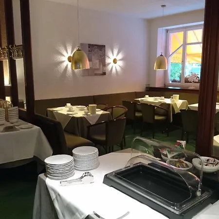 Szálloda Deutschherrenhof