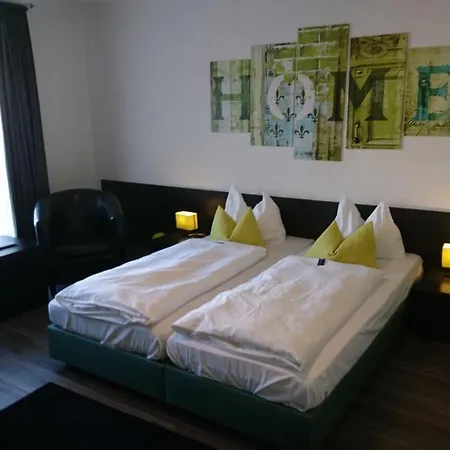 Deutschherrenhof 3* ترير