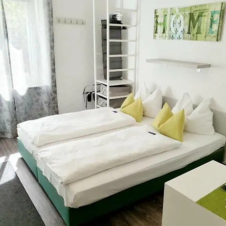 Отель Deutschherrenhof