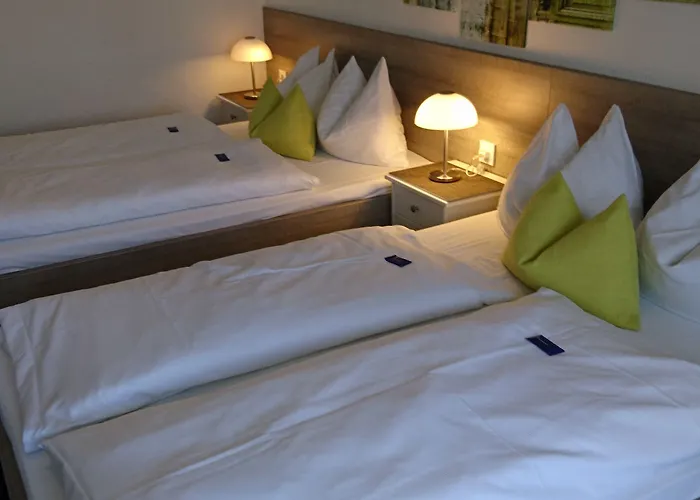 Deutschherrenhof Hotel 3*