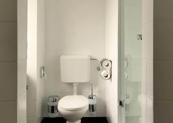 ドイチェヘーレンホフ ホテル