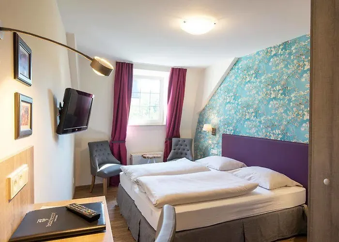 ドイチェヘーレンホフ ホテル 3*