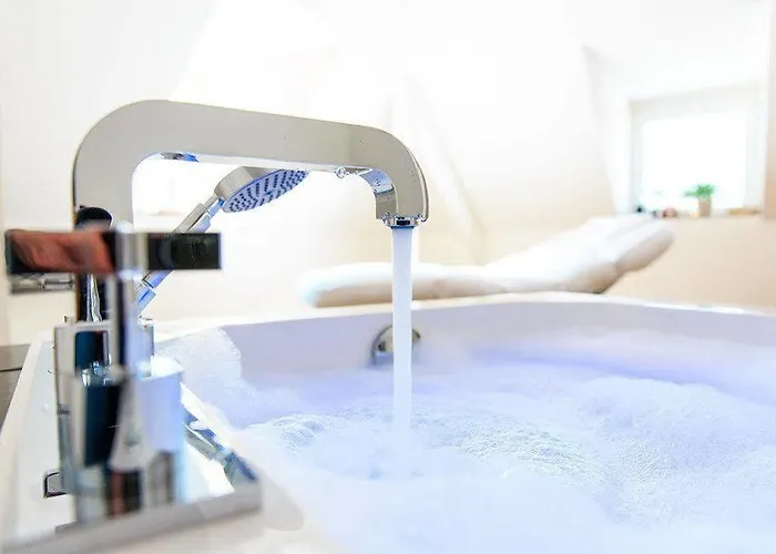 Hotel Deutschherrenhof 3*